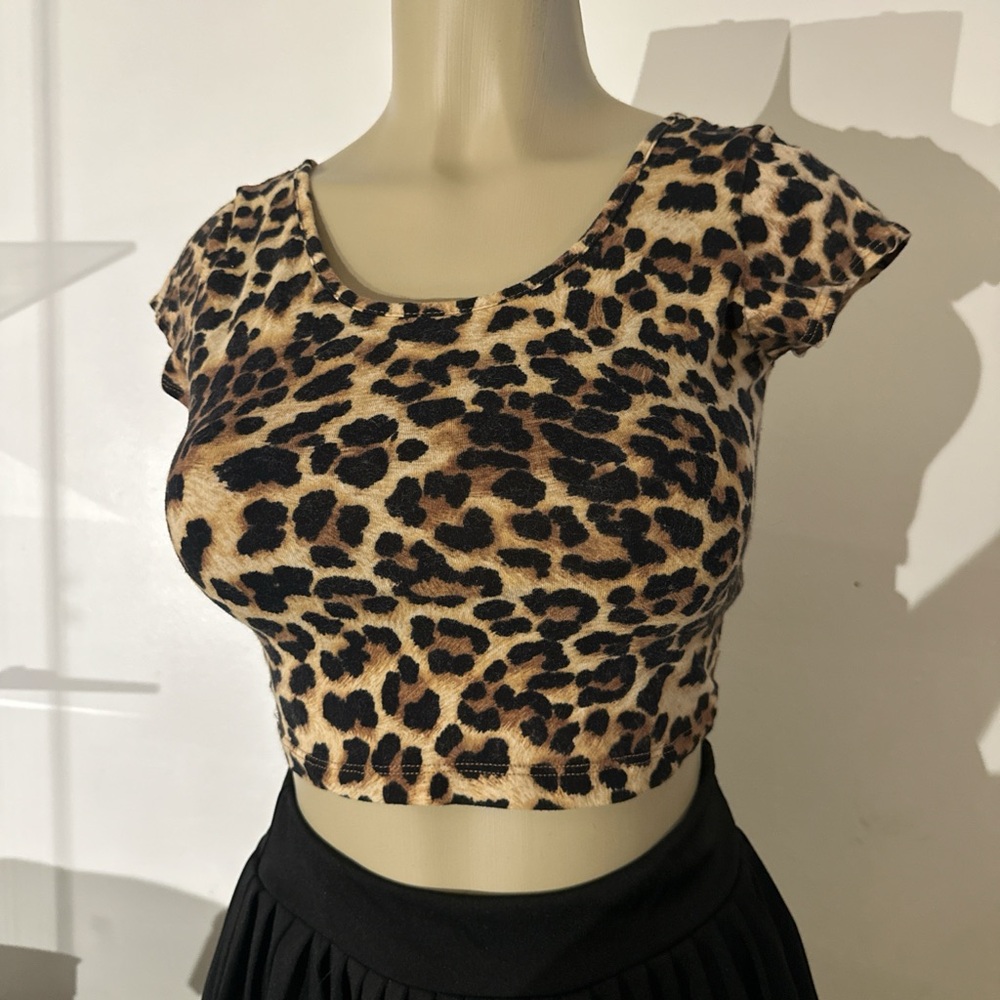 Charlotte Russe Leopard Print Crop Top